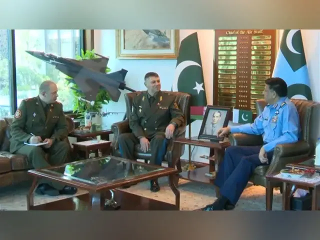 پاک فضائیہ کے سربراہ سے بیلاروس کے ایئر فورس کمانڈر کی ملاقات، باہمی دفاعی تعاون،دوطرفہ تعلقات کو مزید مضبوط 